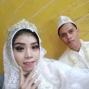 Asthree Lastri profile icon