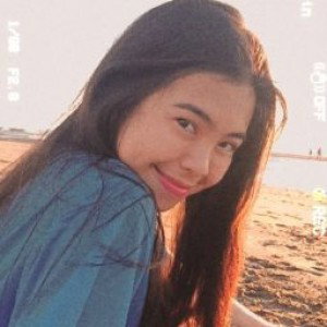 Ma. Calen Flores profile icon