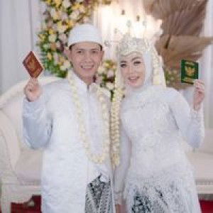 Dede Risna profile icon