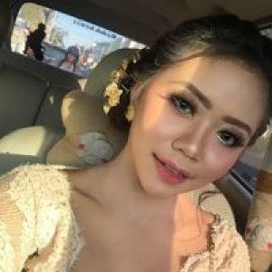 Dwi Ayujayanti profile icon