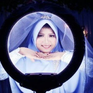 Laila Rahmadani profile icon