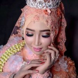 Gita Hidayatullah profile icon