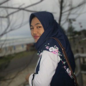 Ayu Tri Utami profile icon