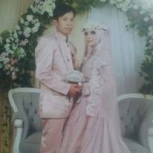 Pipit Karyani profile icon