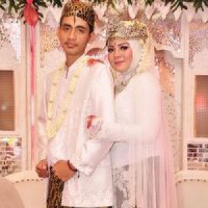 Aksella Anissa Resita profile icon