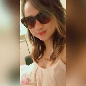 Jhinna Ros profile icon