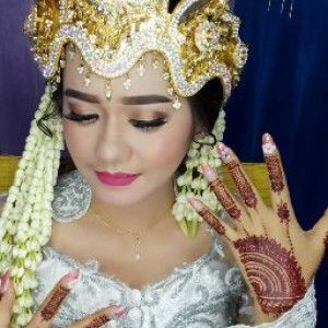 Annisa Annisa profile icon