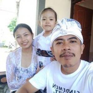 Budi Astini Ni Made profile icon