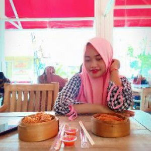 Nur Mirza profile icon