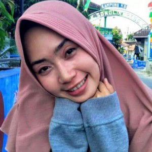 Dwi Sri Rahayu profile icon