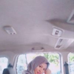 Dwi Astuti profile icon