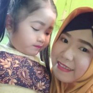 Ery Setianii profile icon