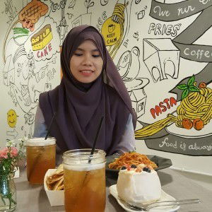 Atiqah Syahirah profile icon