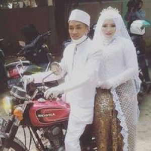 Putri Maya Ratih profile icon