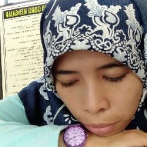 yuli astuti profile icon