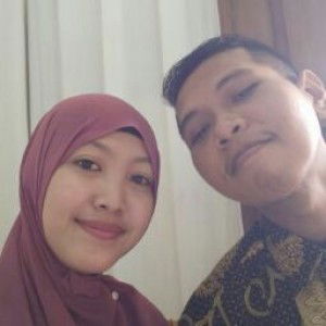 Indah Nur A profile icon