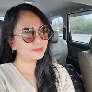 Febri Yanti profile icon