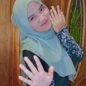 Shahira Amirza profile icon