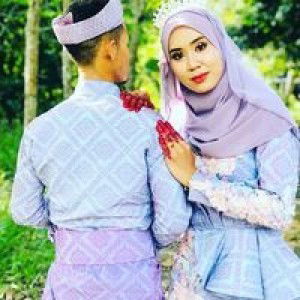 Anis Suraya profile icon