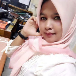 Rahmi Ariyanti profile icon