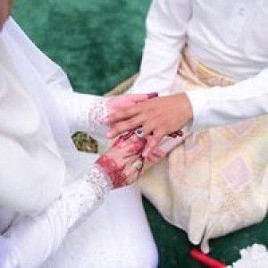 Aini Mariah Yusri profile icon