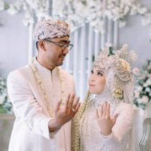 isti Khaerunnisa profile icon