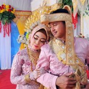 Nenhy Musdin profile icon