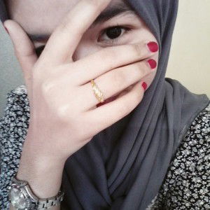 Nur Schahirah profile icon