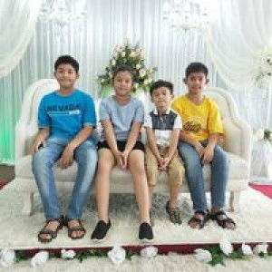 Lihua Ng profile icon