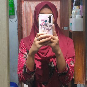 Nurul Komariyah profile icon