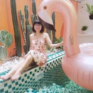 Hue Nguyen profile icon