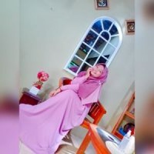 Rizka Aini profile icon