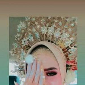 RamLawatii Syahrir profile icon