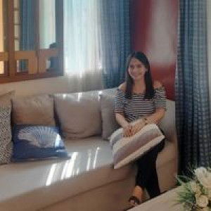 Rheza Encarnacion profile icon