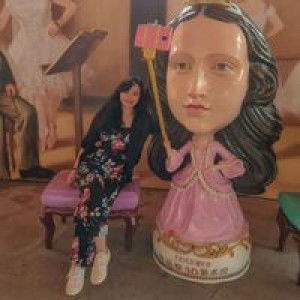 Joneveive Dominguez Espiritu profile icon