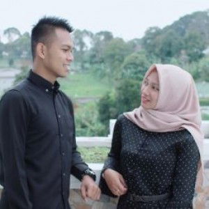 Denisha Febryanti profile icon