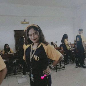 12 ABM-B JARILLA, ANDREA G. profile icon