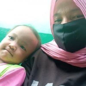 Moms Dest Putri Abadii profile icon