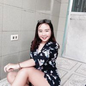 Kim Yuina profile icon