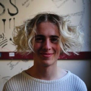 MiraaaAteh profile icon