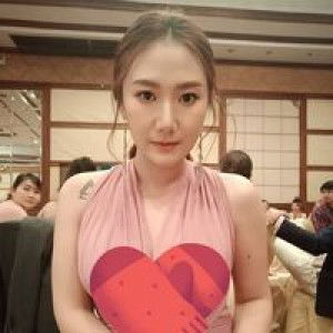 Teera Ying profile icon