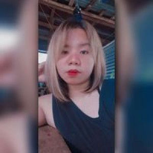 EM M IE profile icon