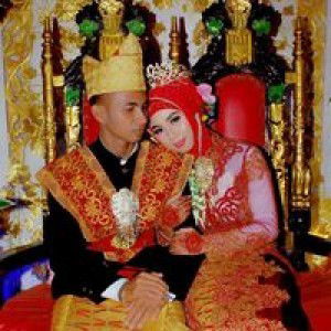 Laurentya Monica profile icon