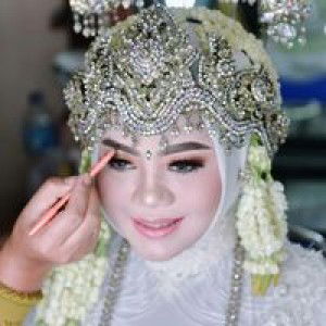 Lathifah Nadjmi profile icon