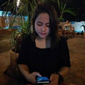 Ayu Fitri profile icon