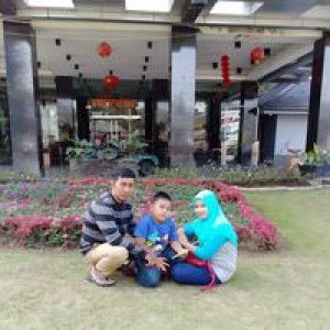 Rifqy Ferial profile icon