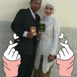 Yuli Yanti profile icon