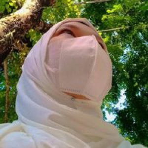 Ayu Lestari profile icon