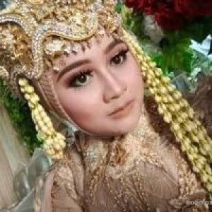 Rina novianti profile icon