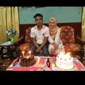 Nur mikka profile icon